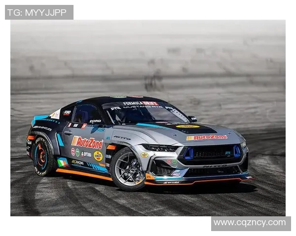 足球明星驾驶福特野马展现速度与激情的完美结合